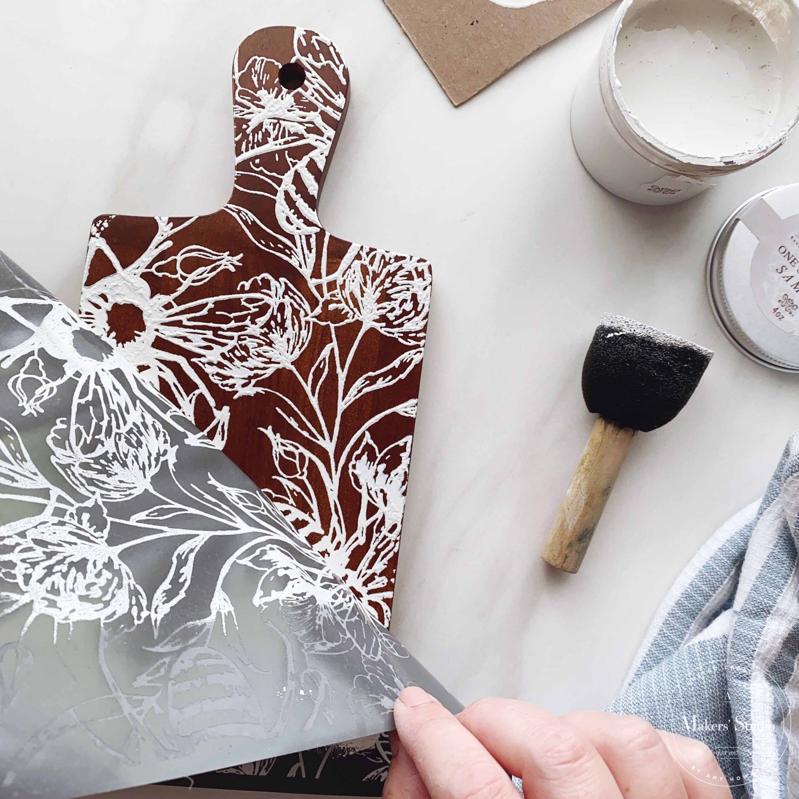 Summer Bee - Mesh Stencil 12x12