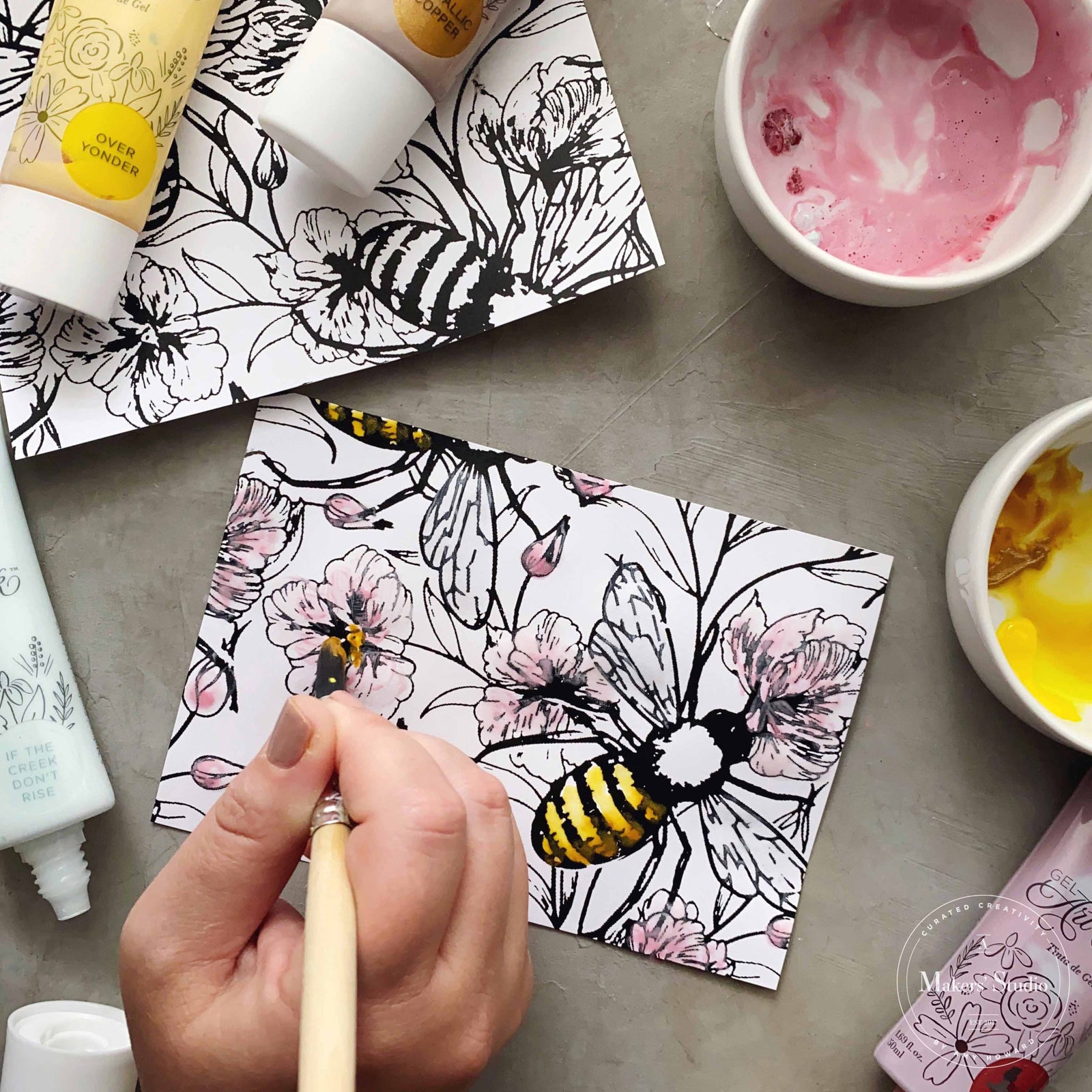 Summer Bee - Mesh Stencil 12x12