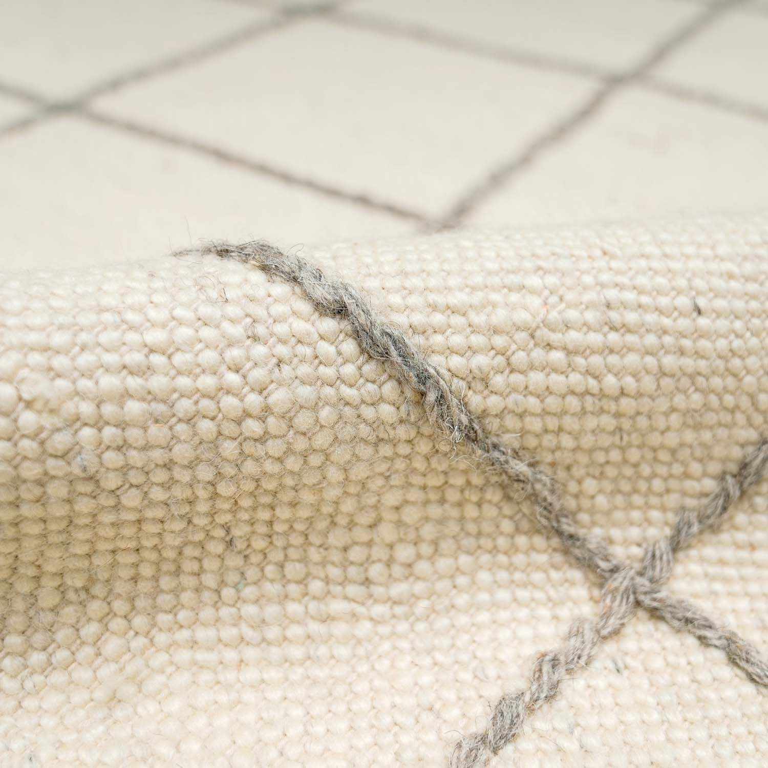 Tieve Black & White Grid Wool Rug