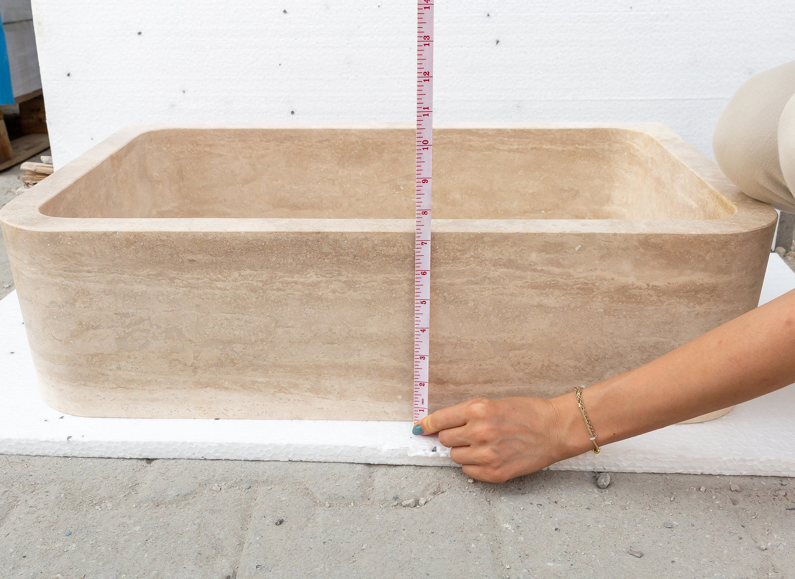Troia Light Travertine Farmhouse Sink Honed and Filled (W)18