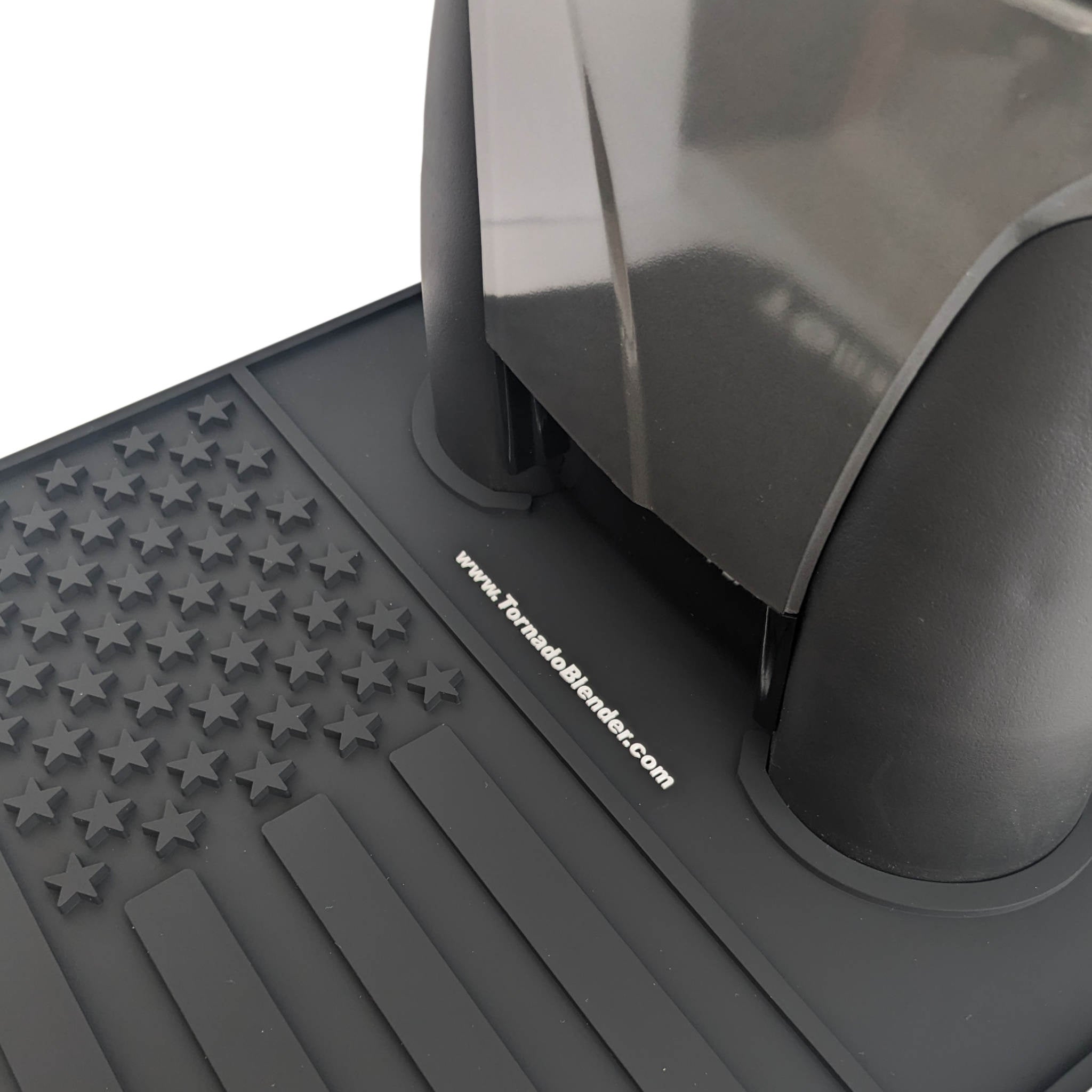 TORNADO Blender Base Mat