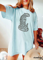 Sitting Cheetah Tee *13 Colors (S-3X)