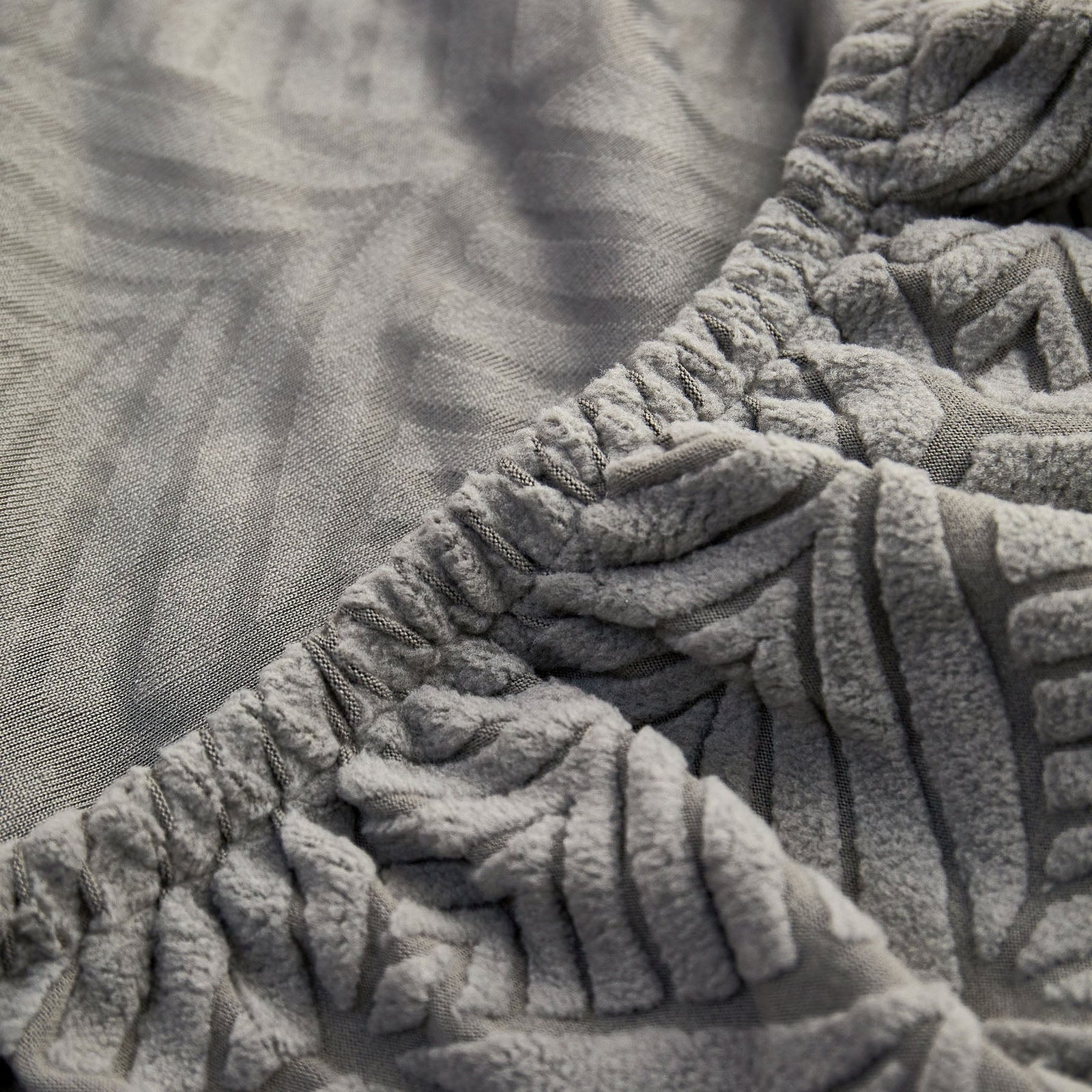 3D Leaves Jacquard Couch Slipcovers Non-Slip Cozy Stretchy Couch Covers for Sectional