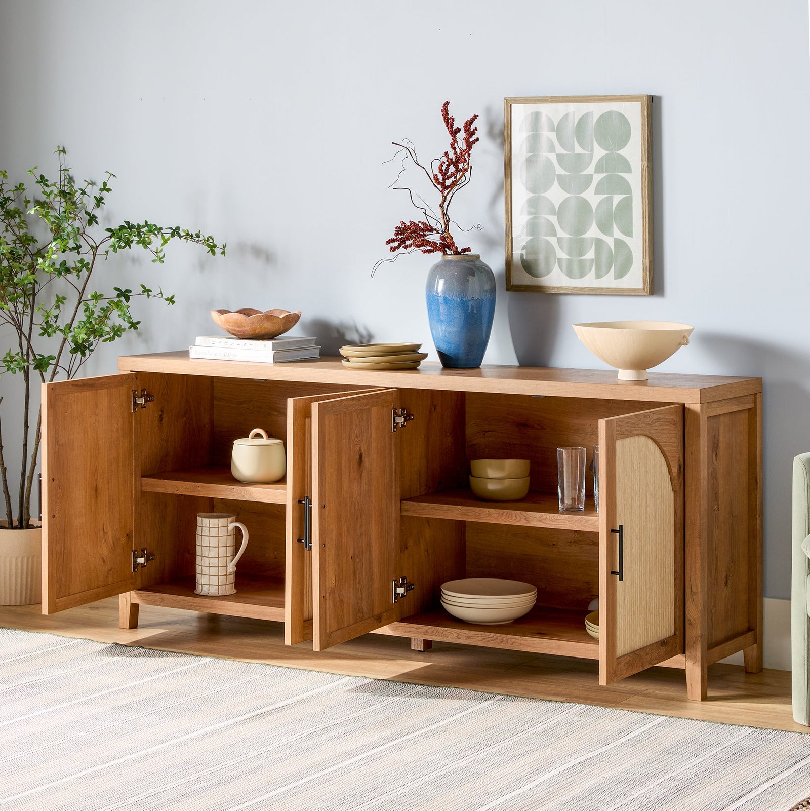 Sasha Modern Reeded Sideboard / TV Stand
