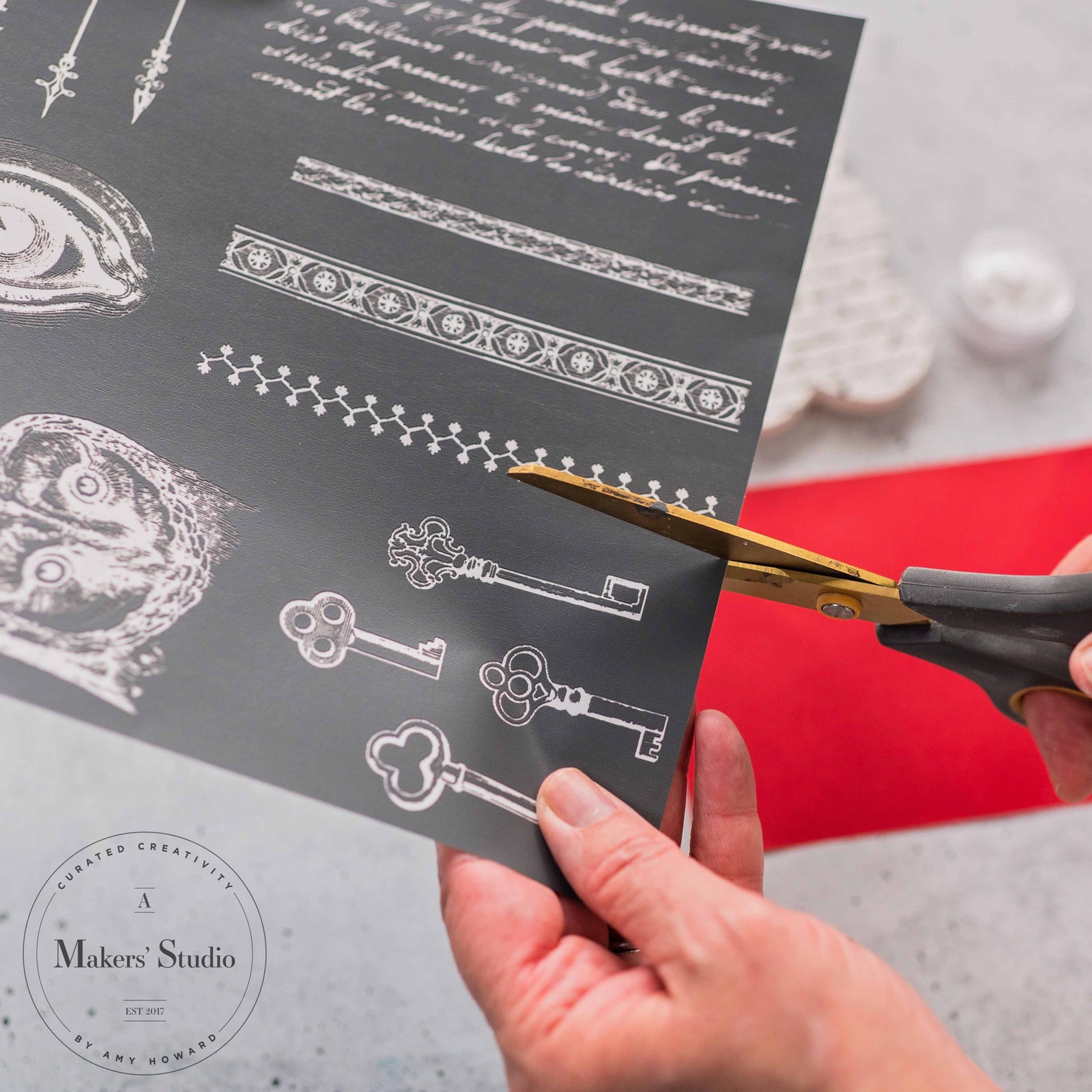 Mon Amour - Mesh Stencil 9x12