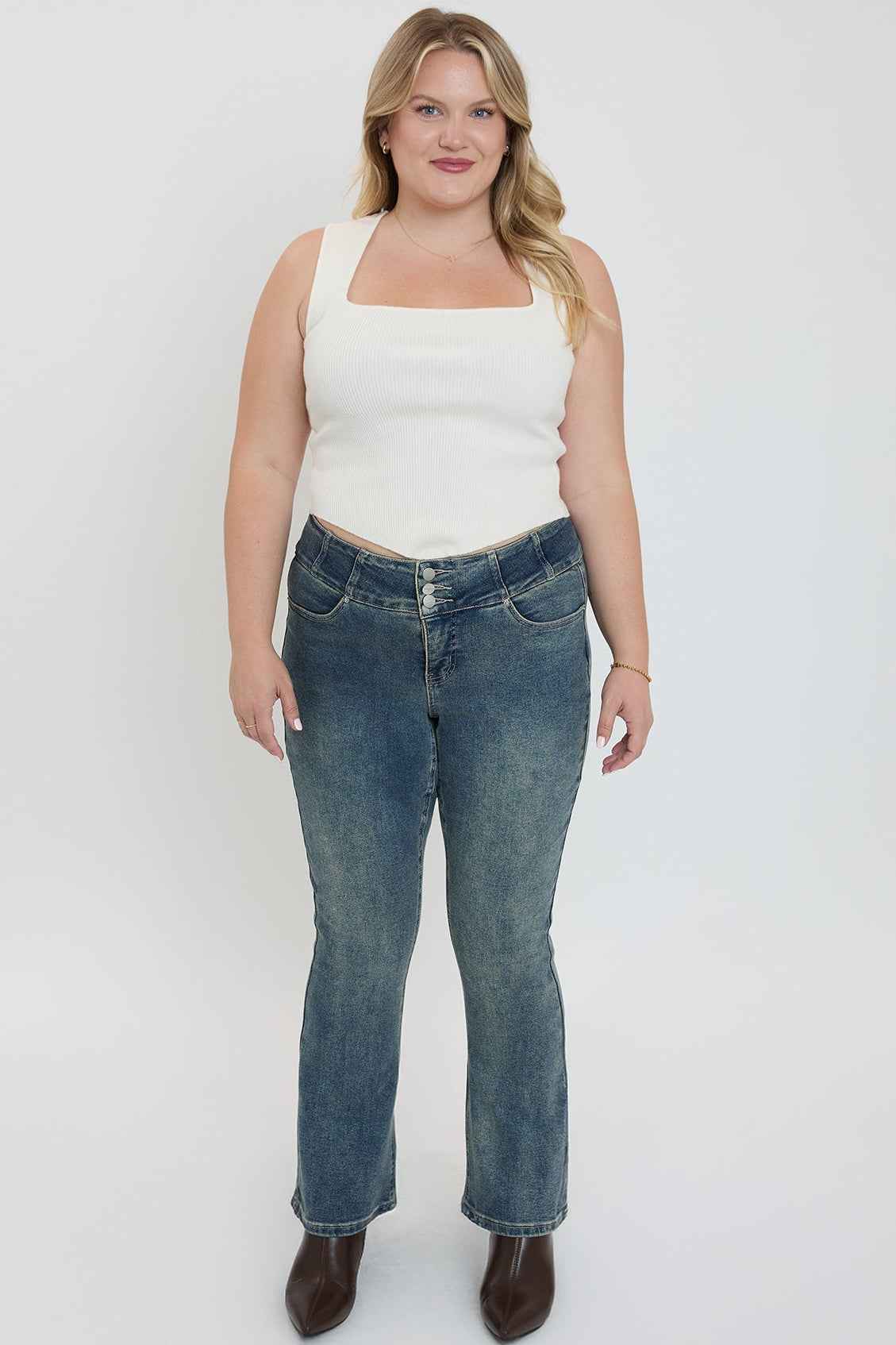 Women's Plus 3-Button Premium Stretch Bootcut Jeans