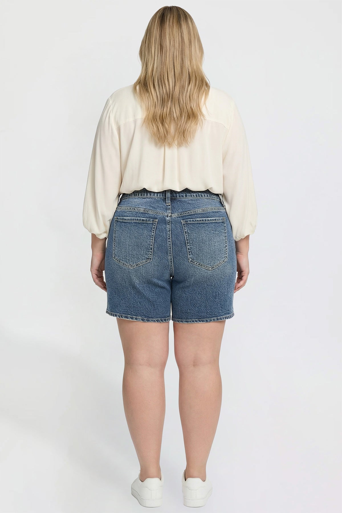 Women's Plus Luxe Essential Short