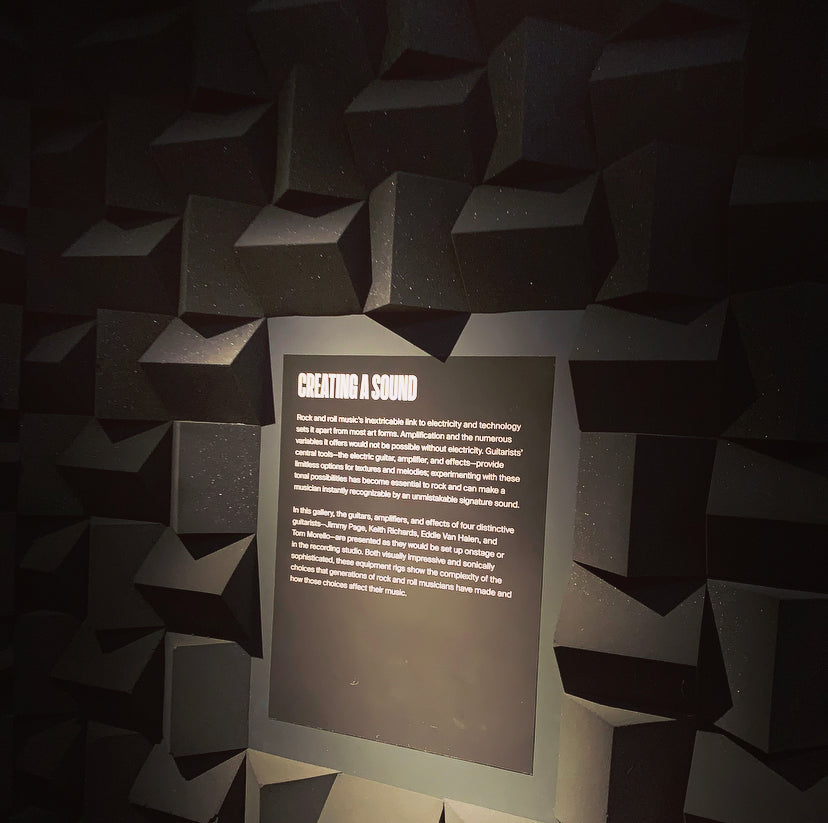 6 Inch Thick Triangle Shape Foam Panels - 12x12x6