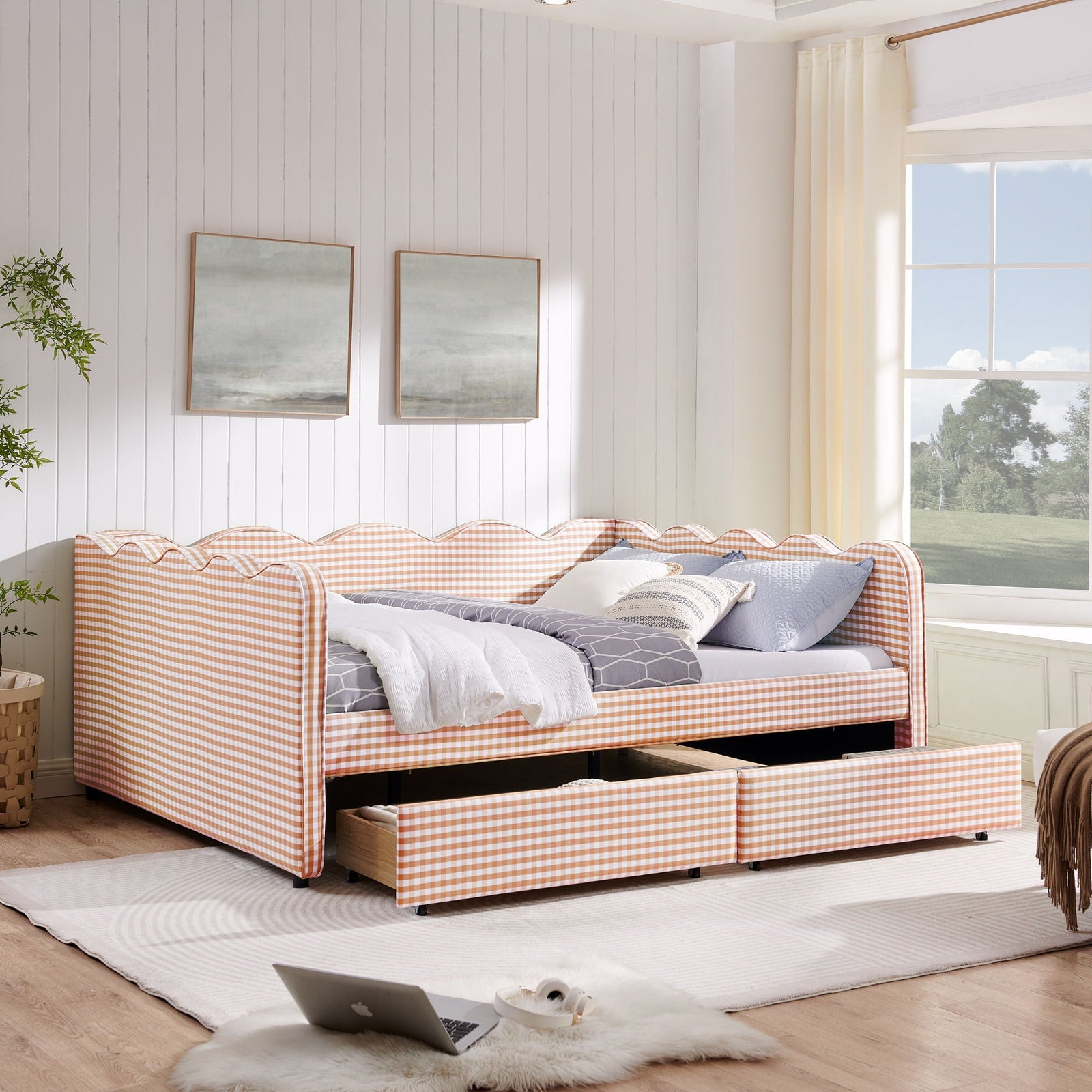 Gingham Daybed With USB Charging Port, Wave-Shaped Design