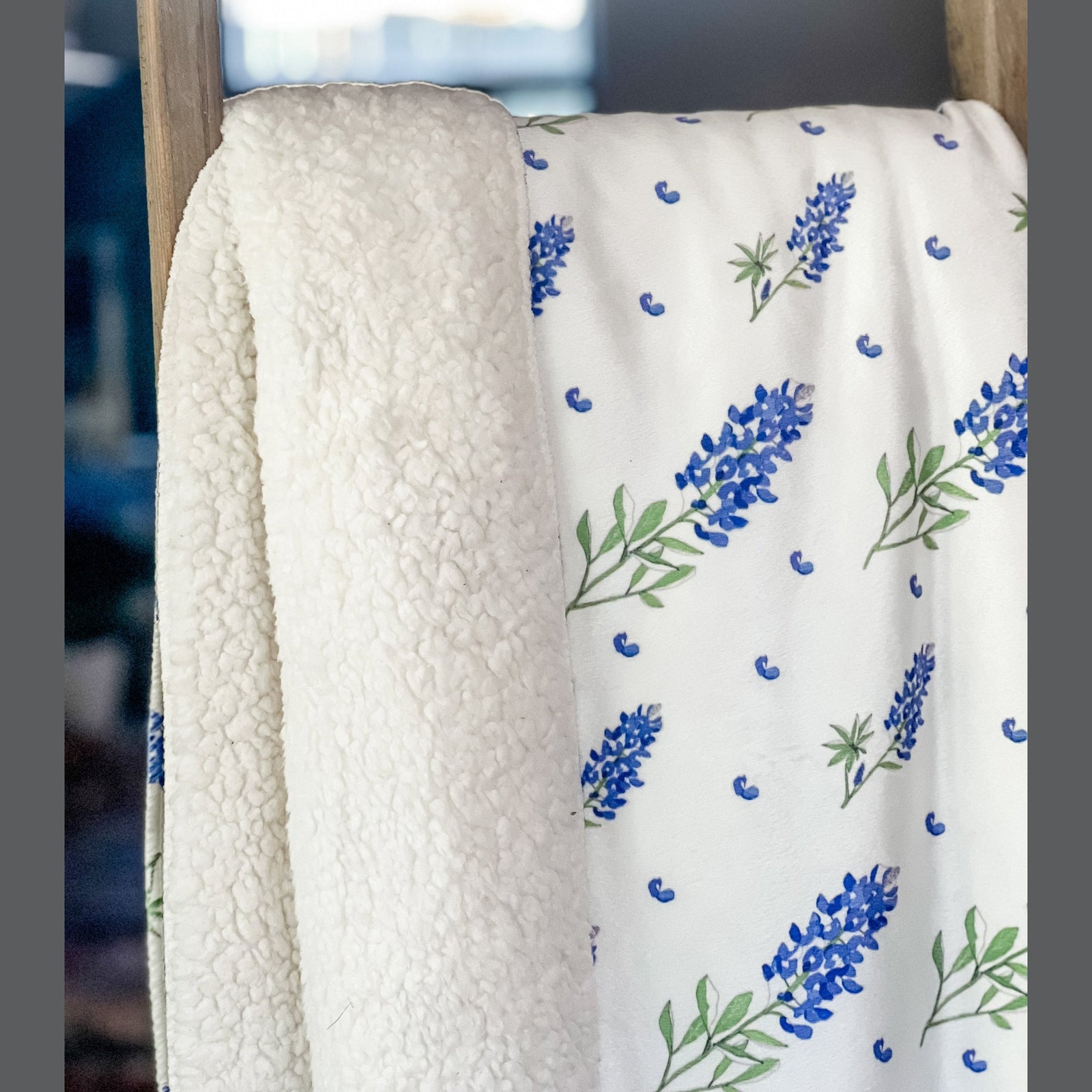 Bluebonnets Plush Throw Blanket 60x80