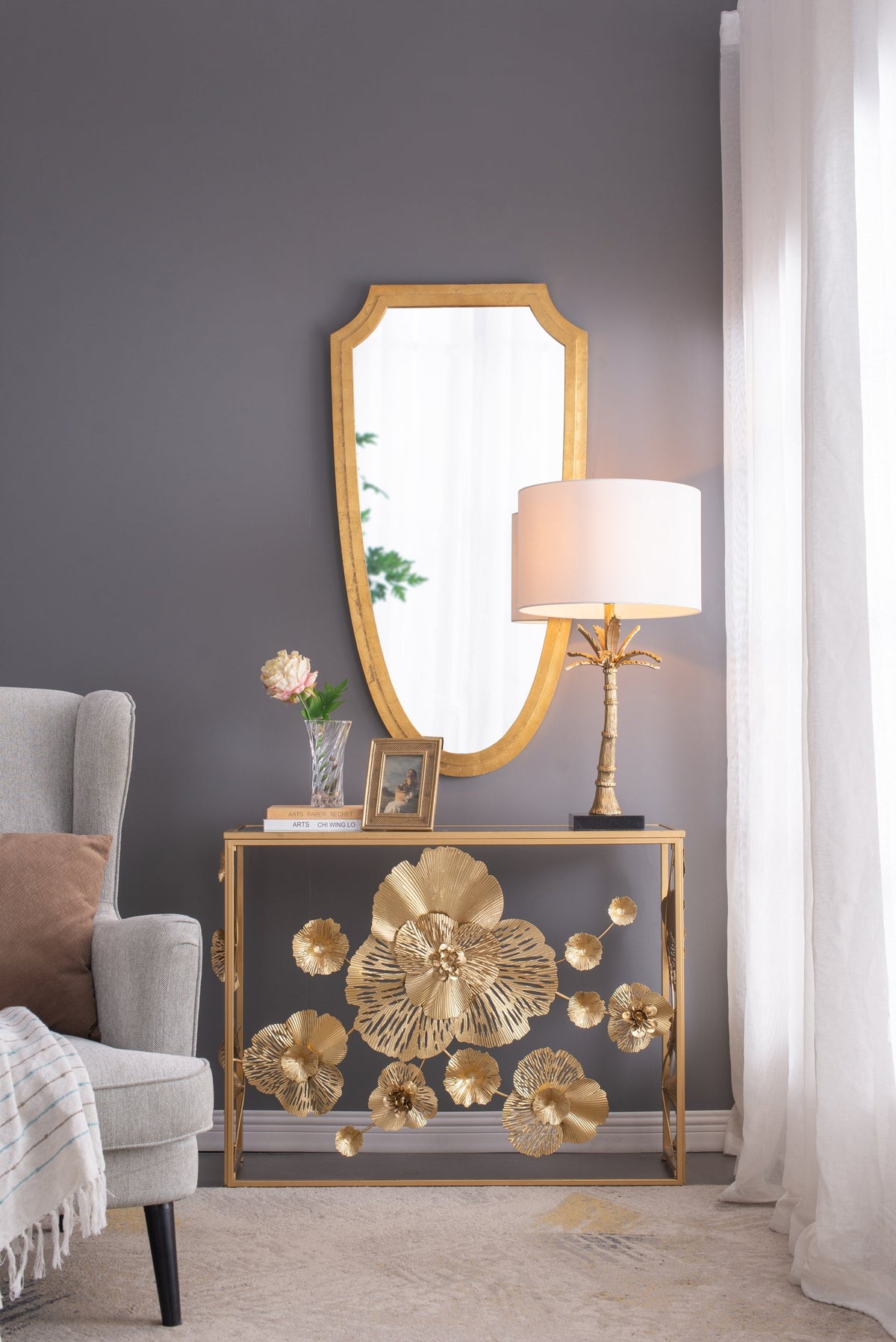 D16x31' Leaf Lamp with Marble Base Gold