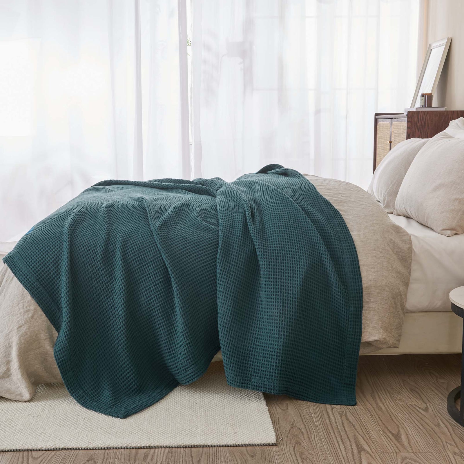 100% Cotton Waffle Weave Blanket - Mikala Collection
