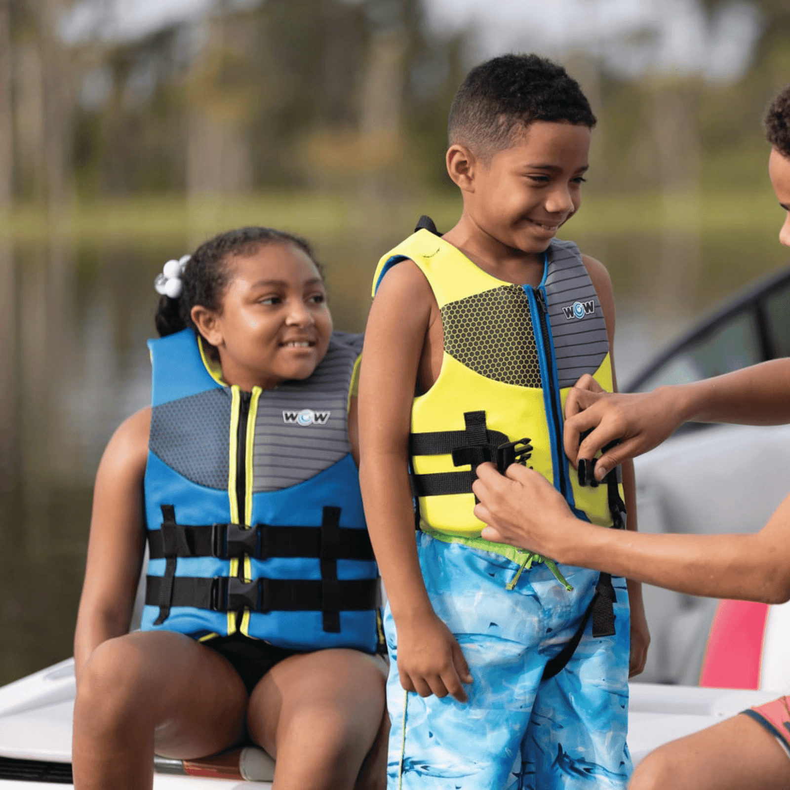 WOW Watersports PFD Personal Floatation Device Lifejacket for Youths