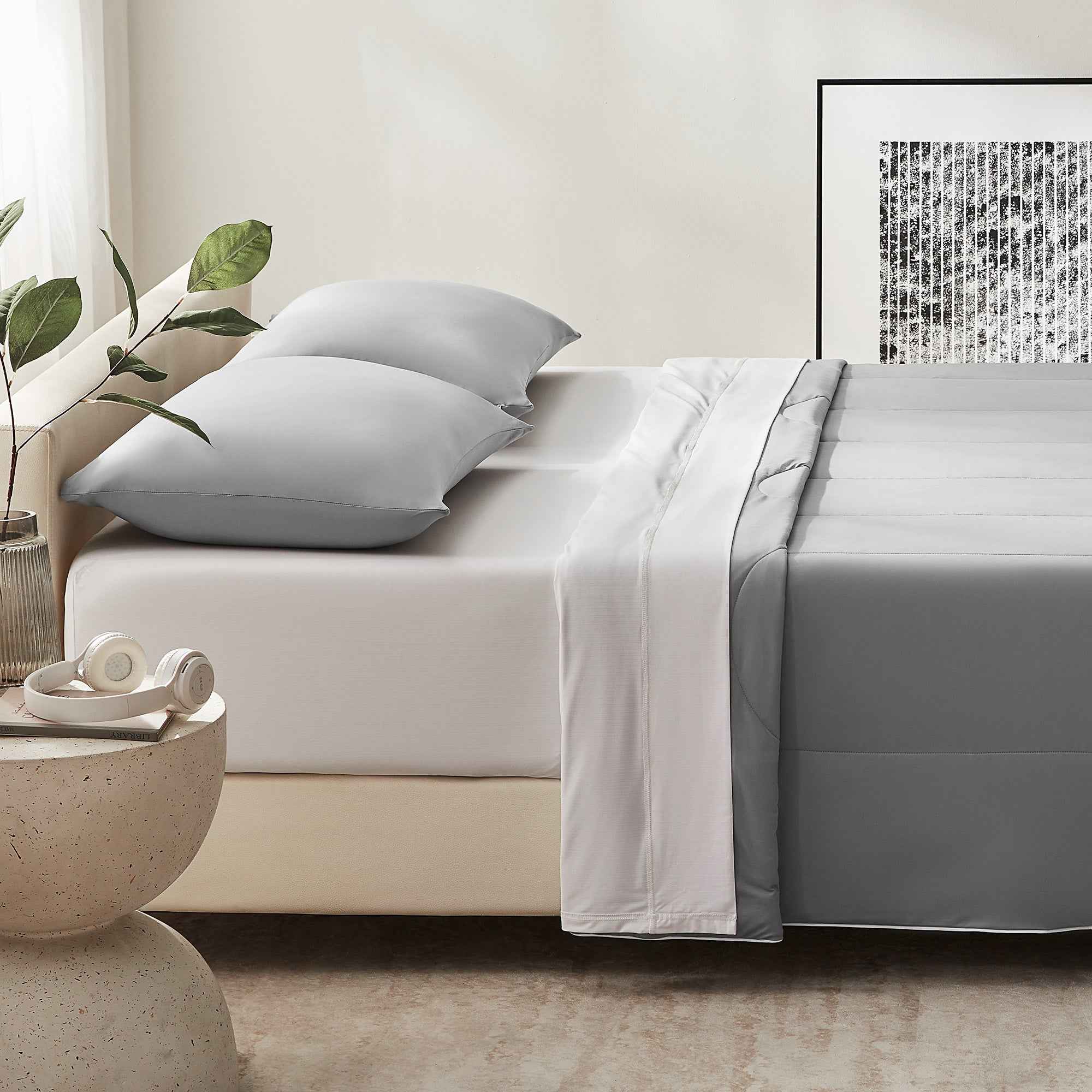 Cool Zone Cooling Comforter Set