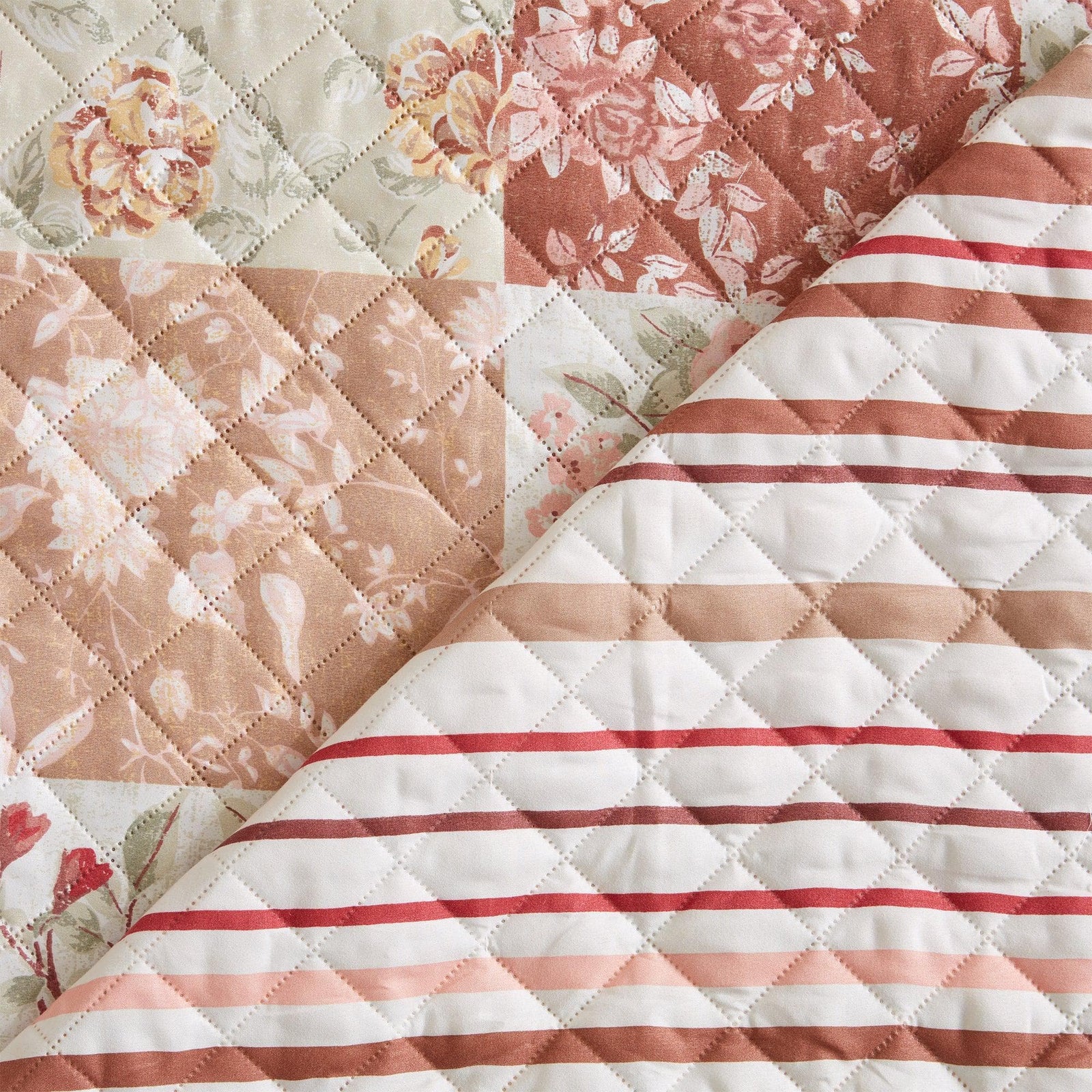 Reversible Furniture Protector - Maribel Collection