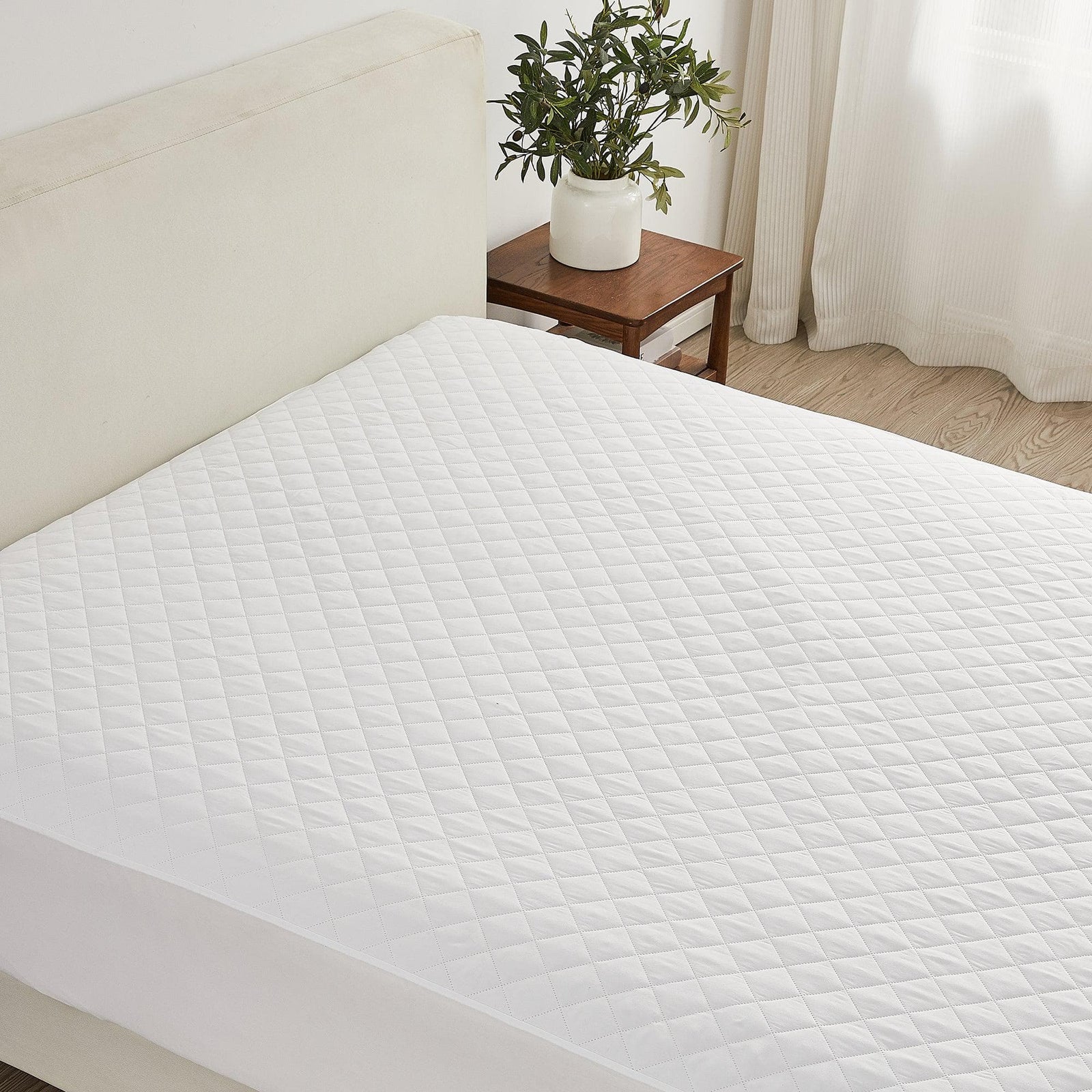 Machine Washable Quilted Mattress Pad - Wyeth Collection