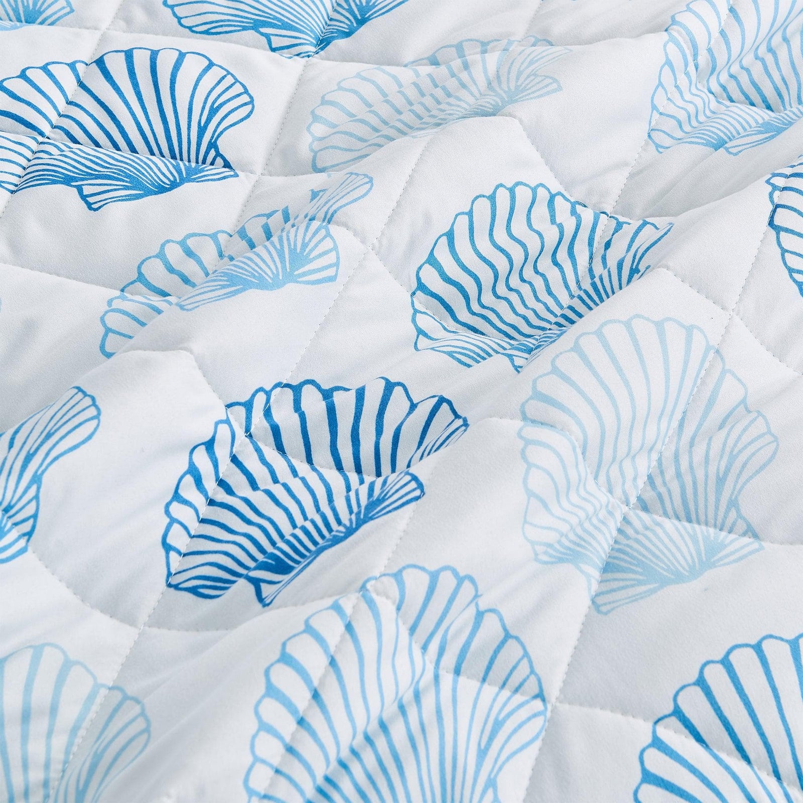 Coastal Blue Seashell Quilt Set - Cersi Collection