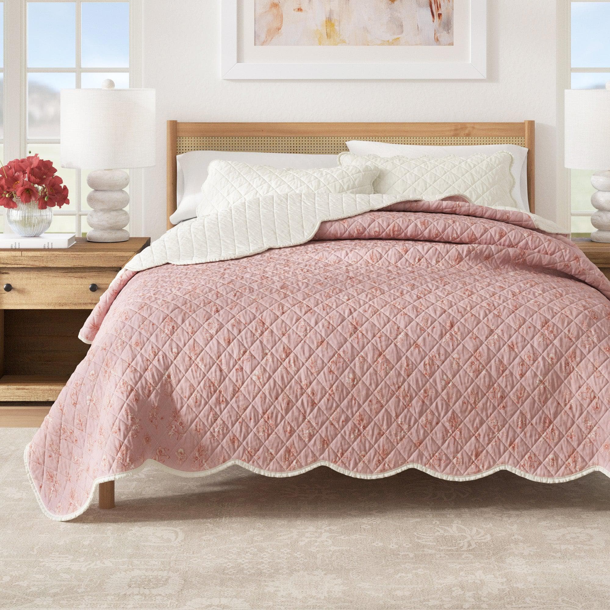 Floral Print & Scalloped Edge Cotton Quilt Set - Sandie Collection