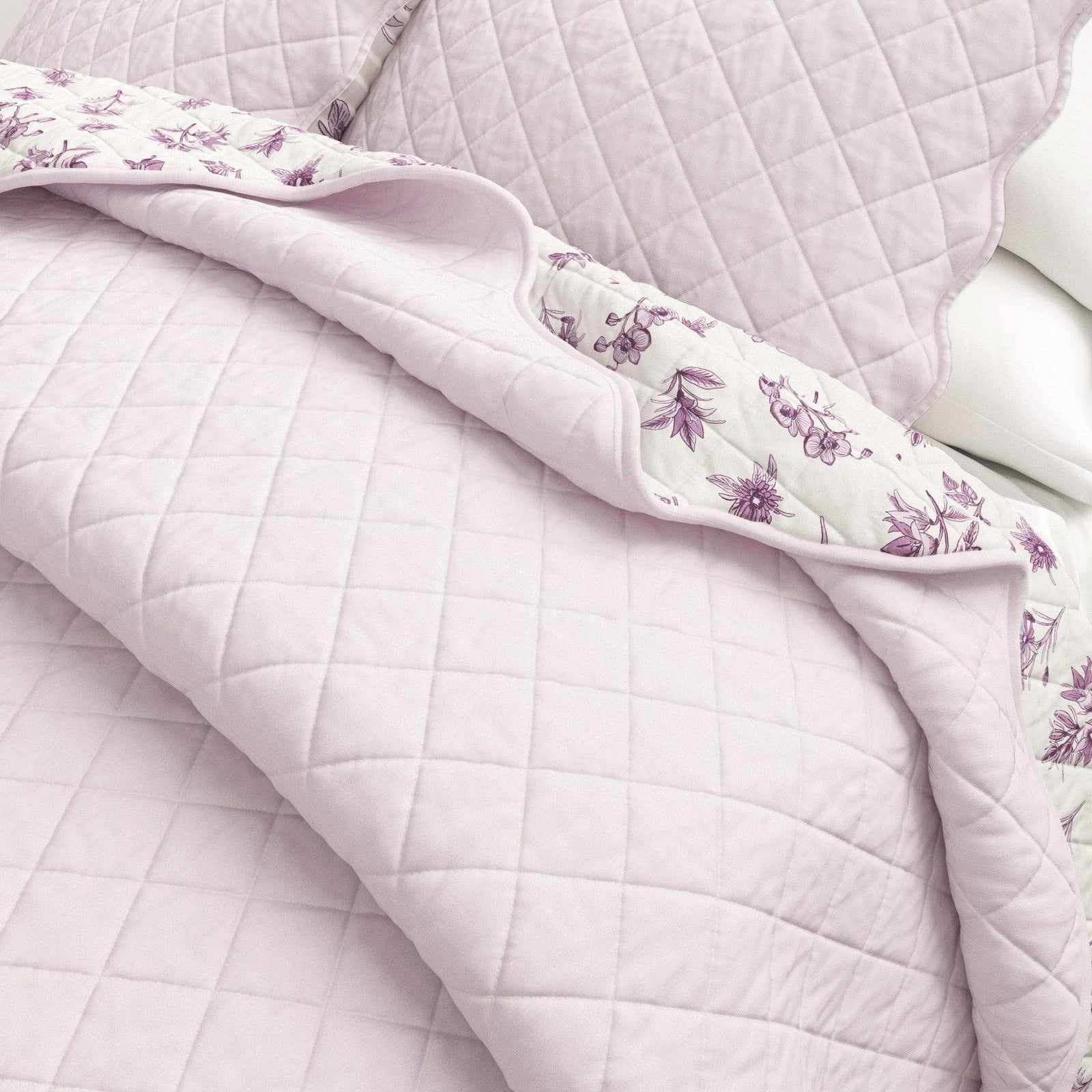 Floral Print & Scalloped Edge Cotton Quilt Set - Sandie Collection