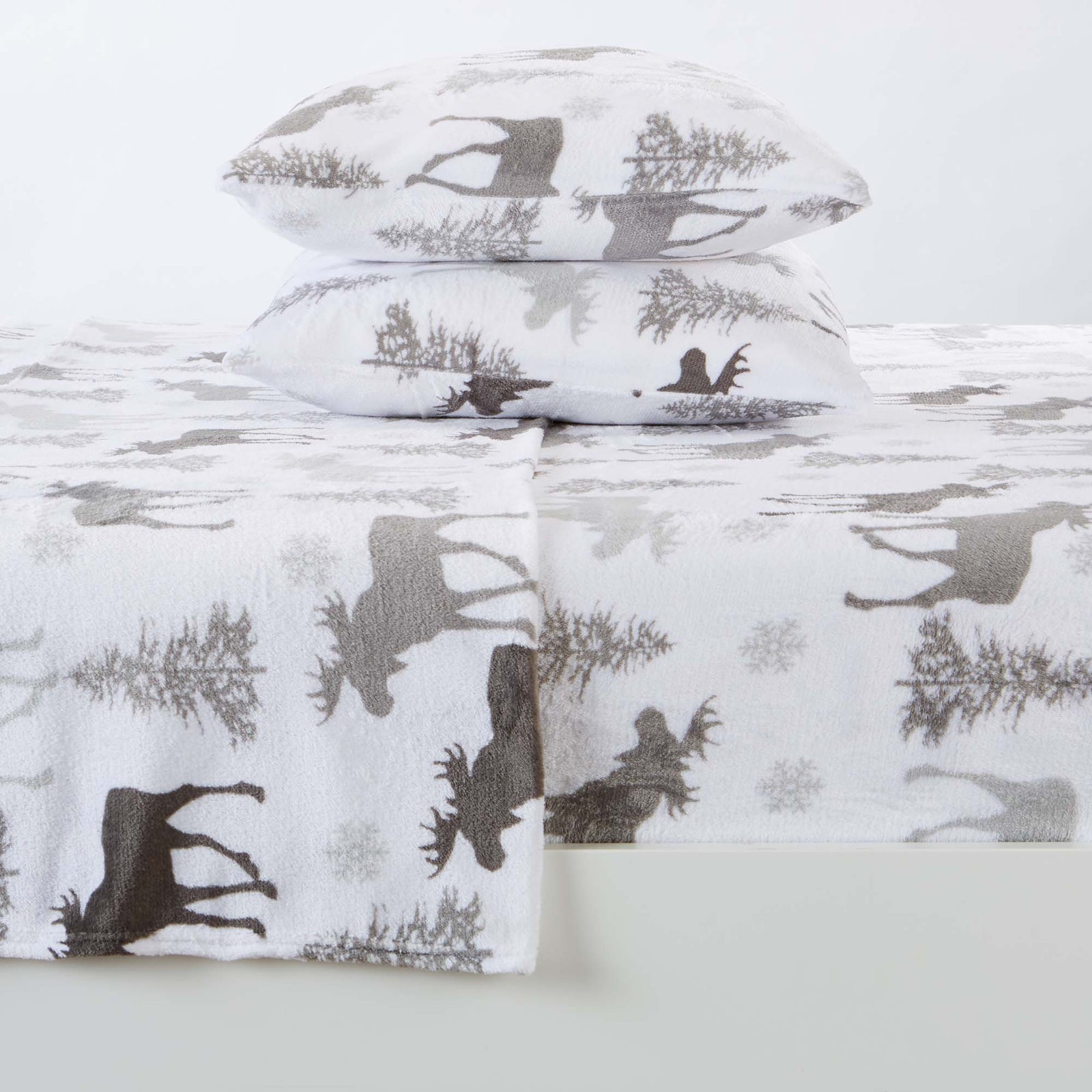 4-Piece Printed Plush Sheet - Velvet Luxe Collection