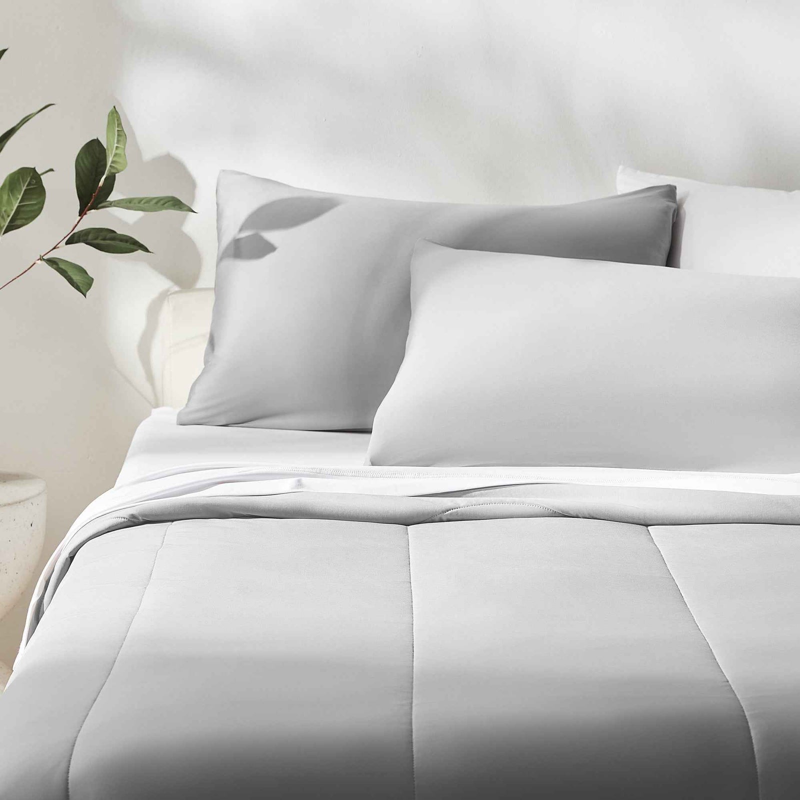Cool Zone Cooling Comforter Set