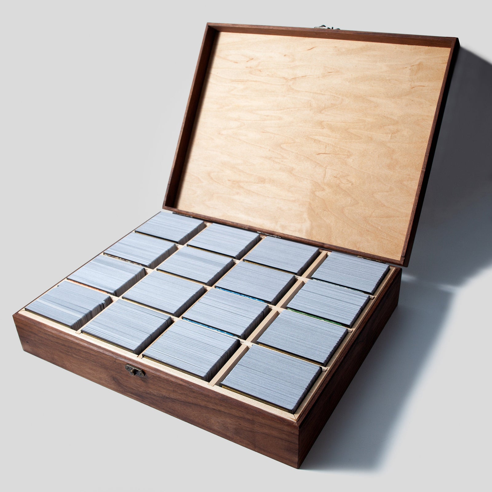 Card Deck Box - 16 Compartments