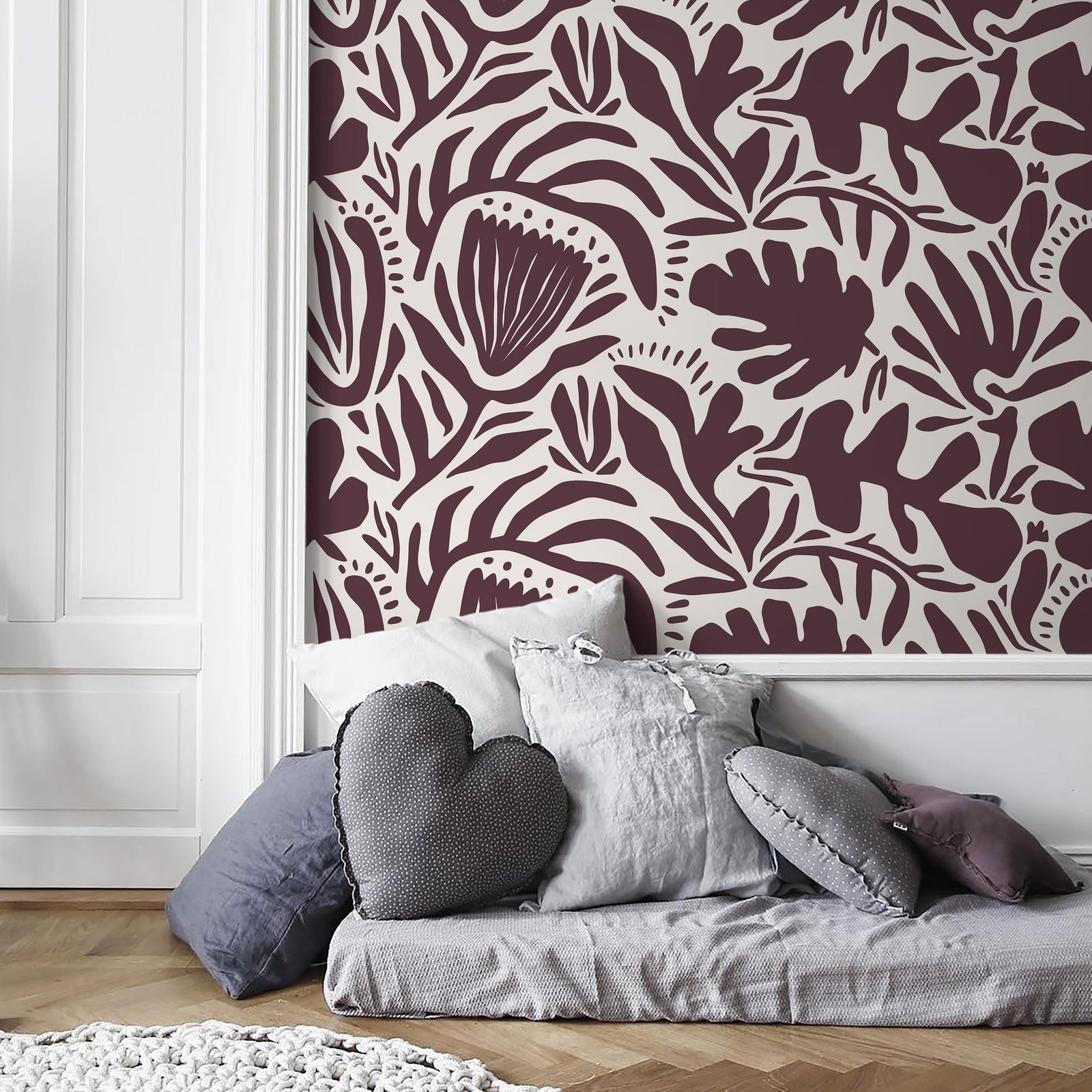 Abstract Floral Wallpaper with Bold Botanical Shapes in Purple and Off-White - D710