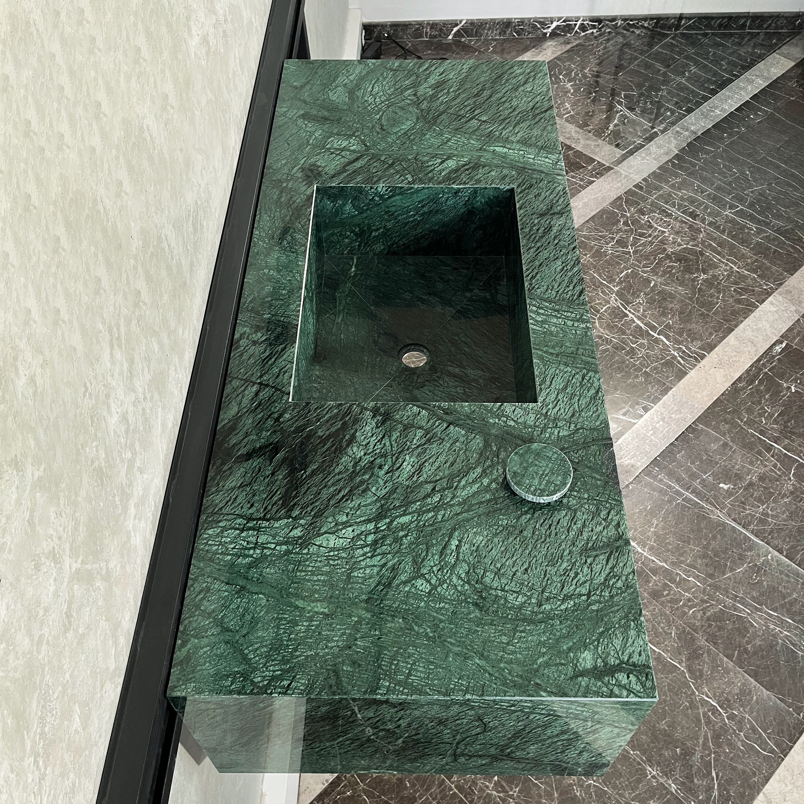 Handcrafted Verde Guatemala Custom Marble Sink (Ns-094)