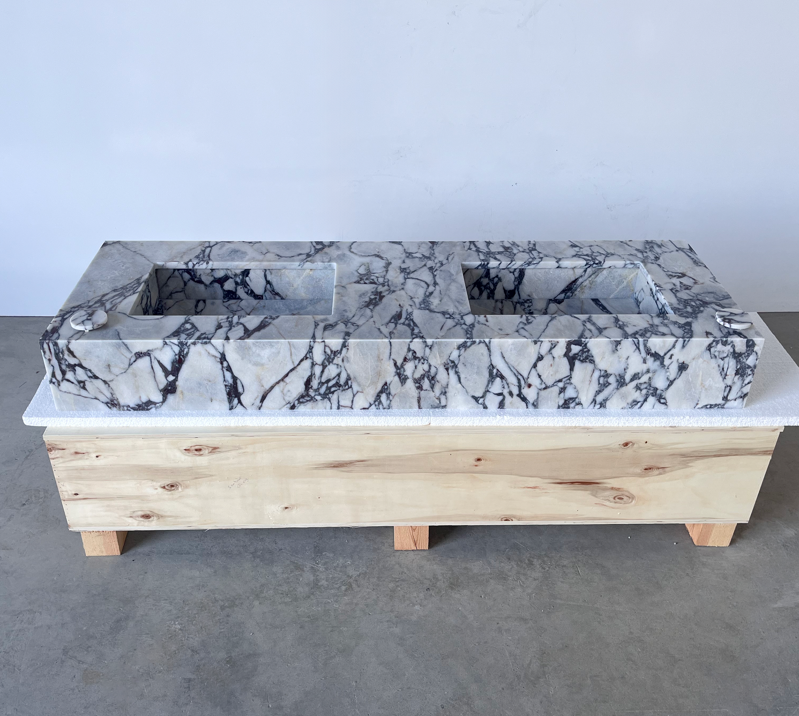 Handcrafted Custom Calacatta Viola Marble Sink (Ns-160)