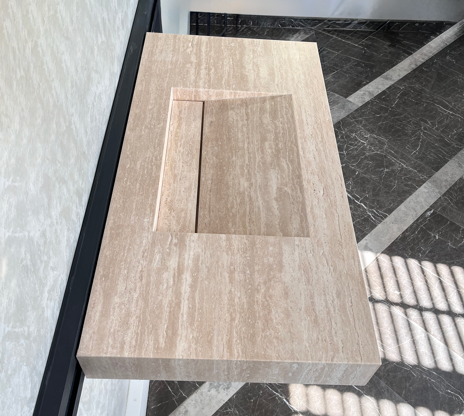 Handcrafted Custom Travertine Sink (Tr-061)