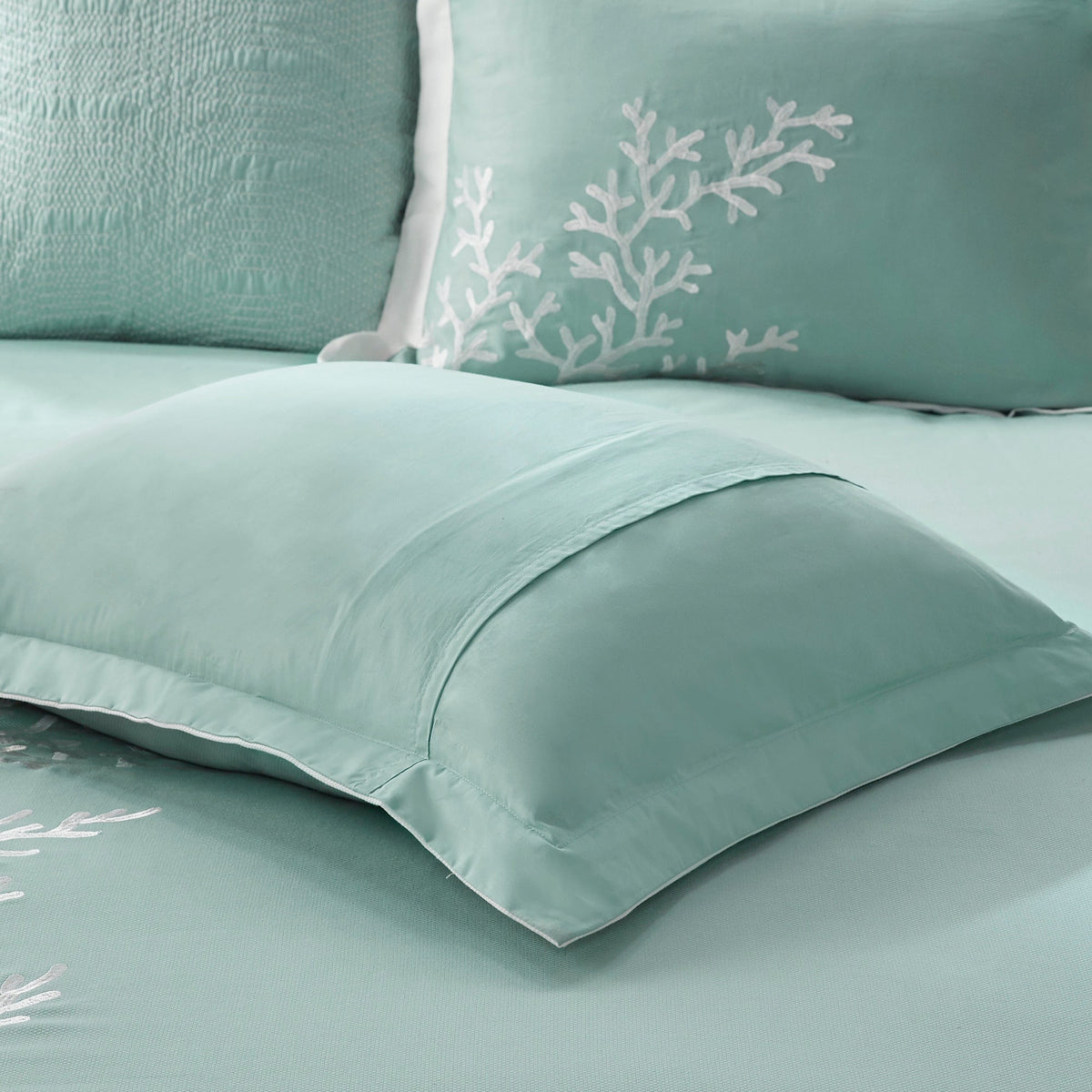 Aqua Duvet Cover Mini Set with White Coral Embroidery - King/Cal King