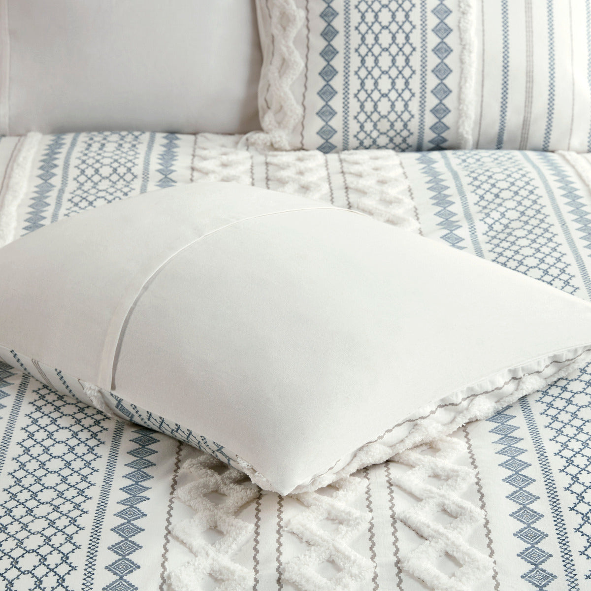 King/Cal King Cotton Printed Duvet Cover Set with Chenille - Aztec Print