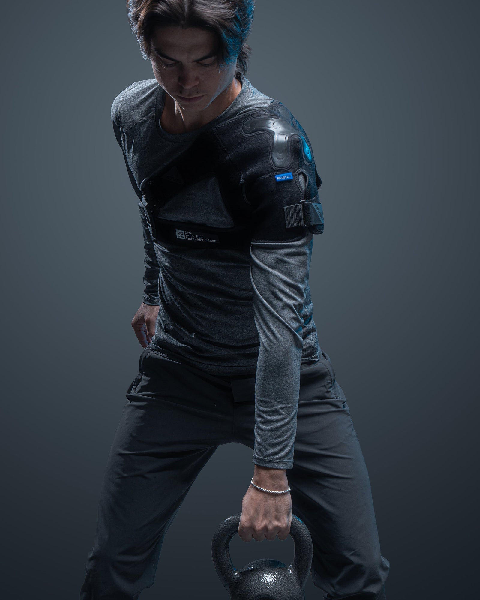 SB03 Pro Shoulder Support