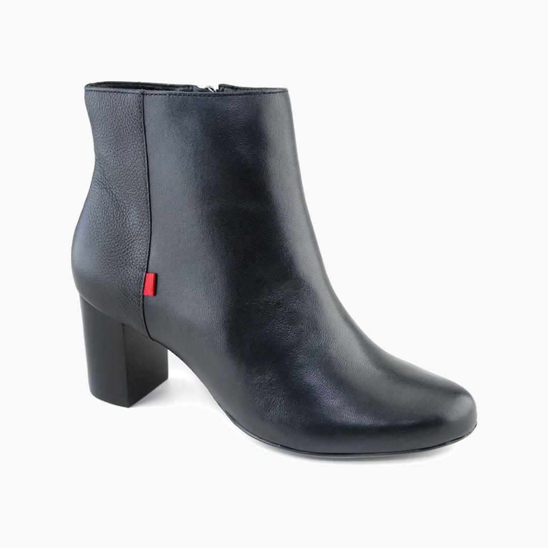 Charles St Bootie, Women