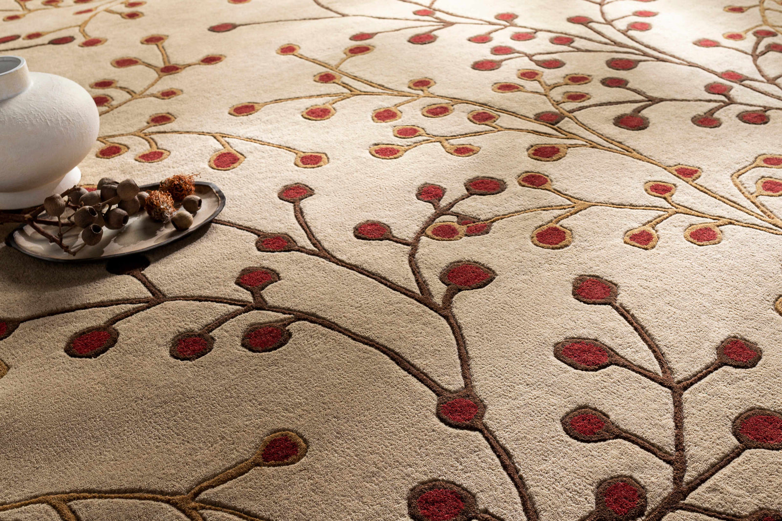 Elsu Beige & Burgandy Wool Rug