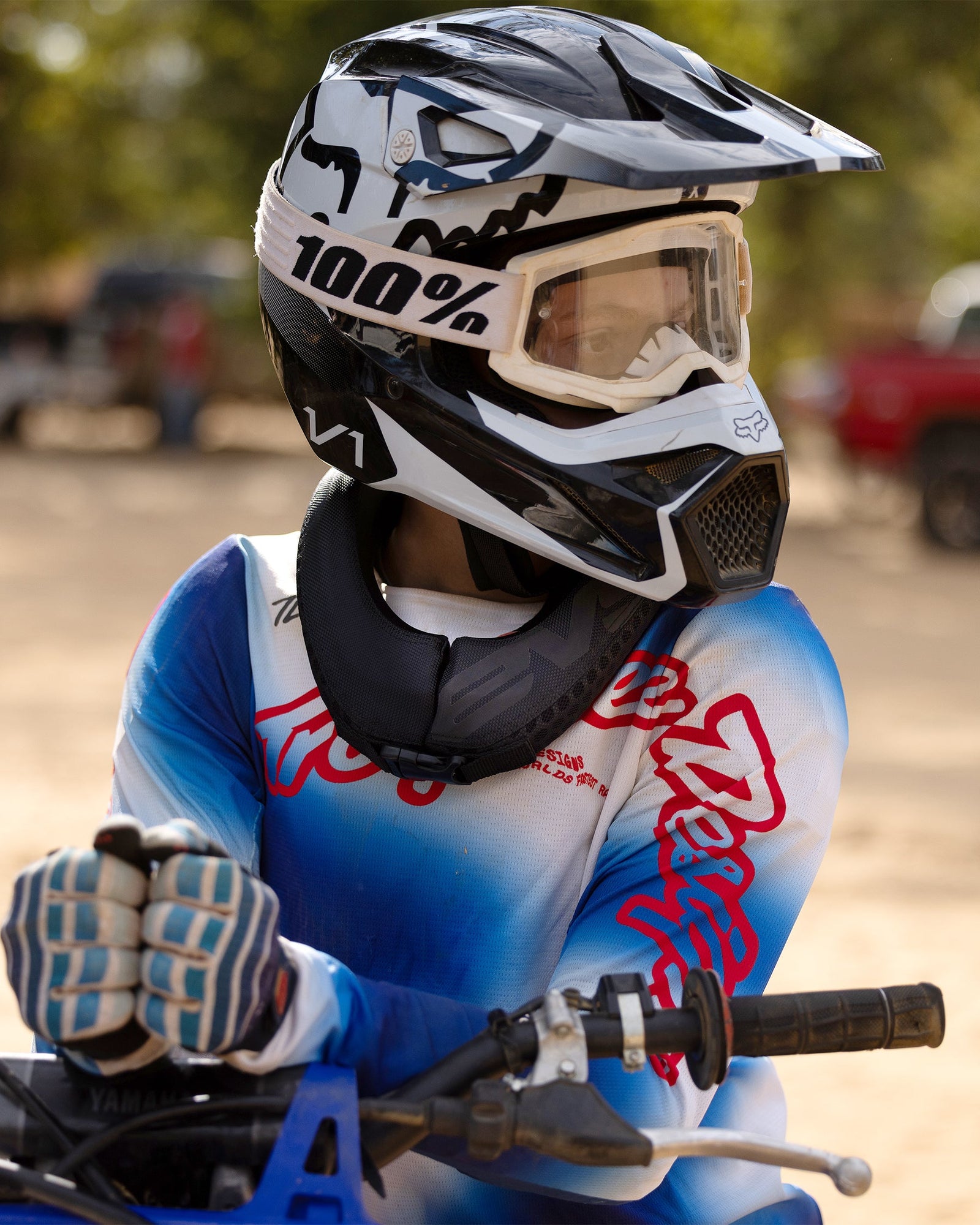 2026 R2 Race Collar
