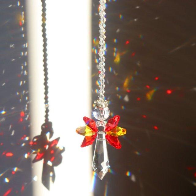 Sun-catchers Beads Colorful Rainbow Crystal Hanging Crystal Wind Chimes Butterfly Bird Prisms Crystal Pendant For Garden Window Car Wedding Plants Home Decoration