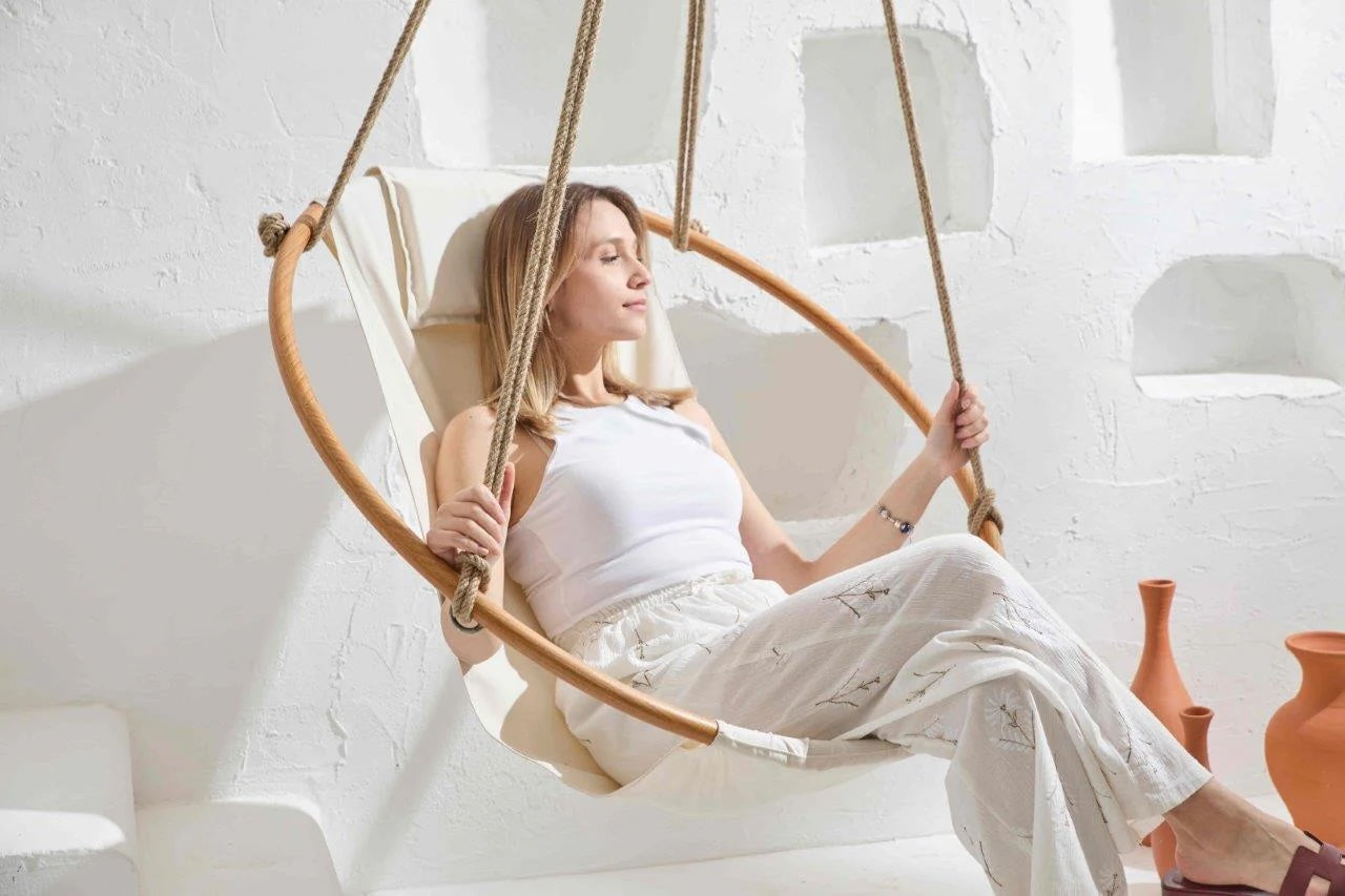 Twill Natural Round Hanging Chair Teak Frame
