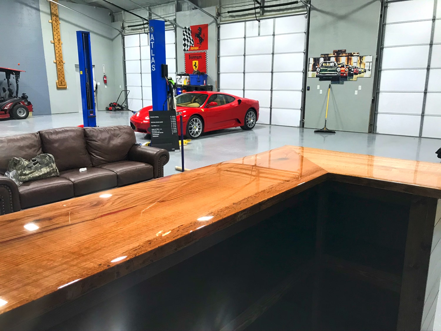 Bar Top and Table Top Clear Epoxy Resin 8 Gallons