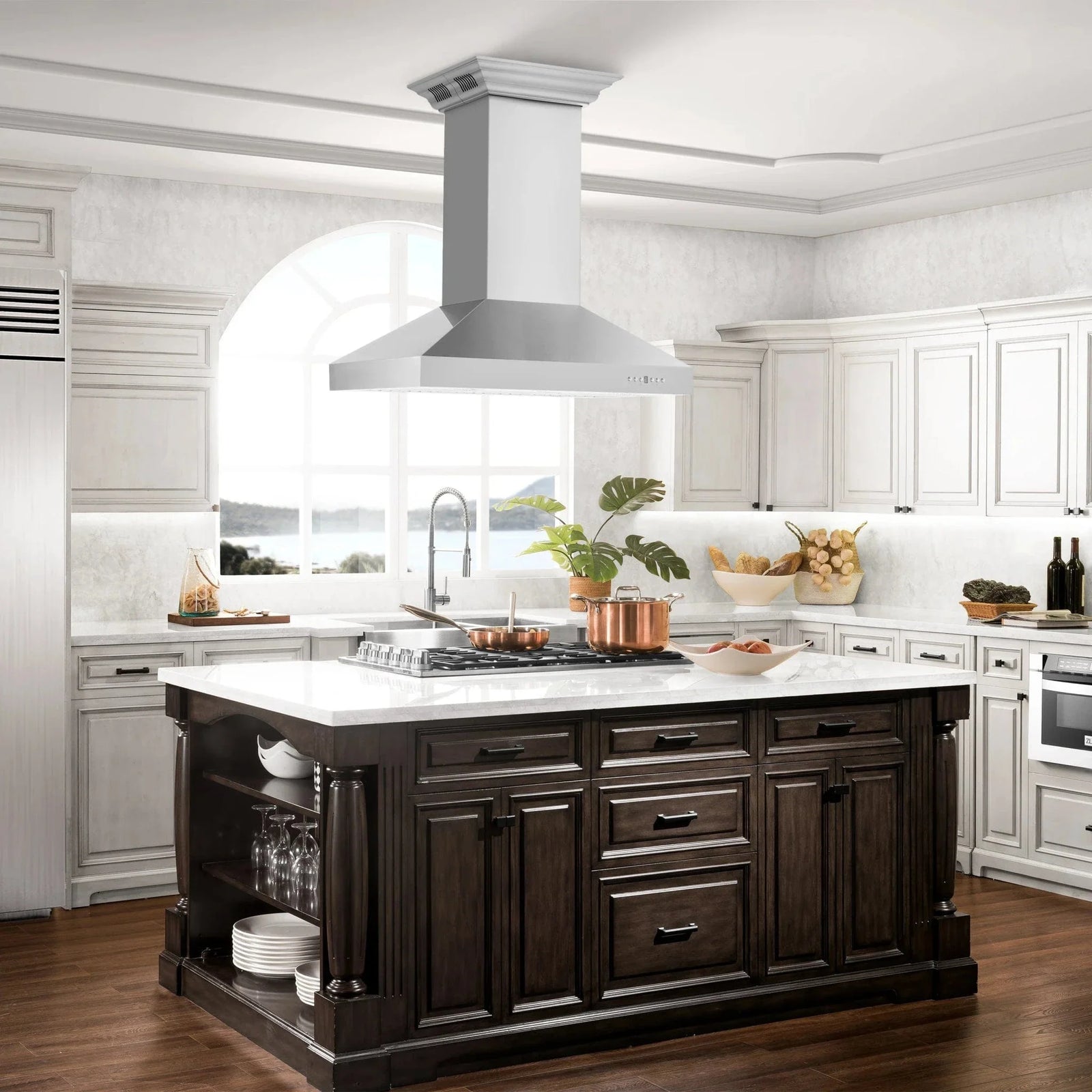 ZLINE CrownSound‚ Ducted Vent Island Mount Range Hood in Stainless Steel, Built-in Bluetooth Speakers, KL3iCRN-BT