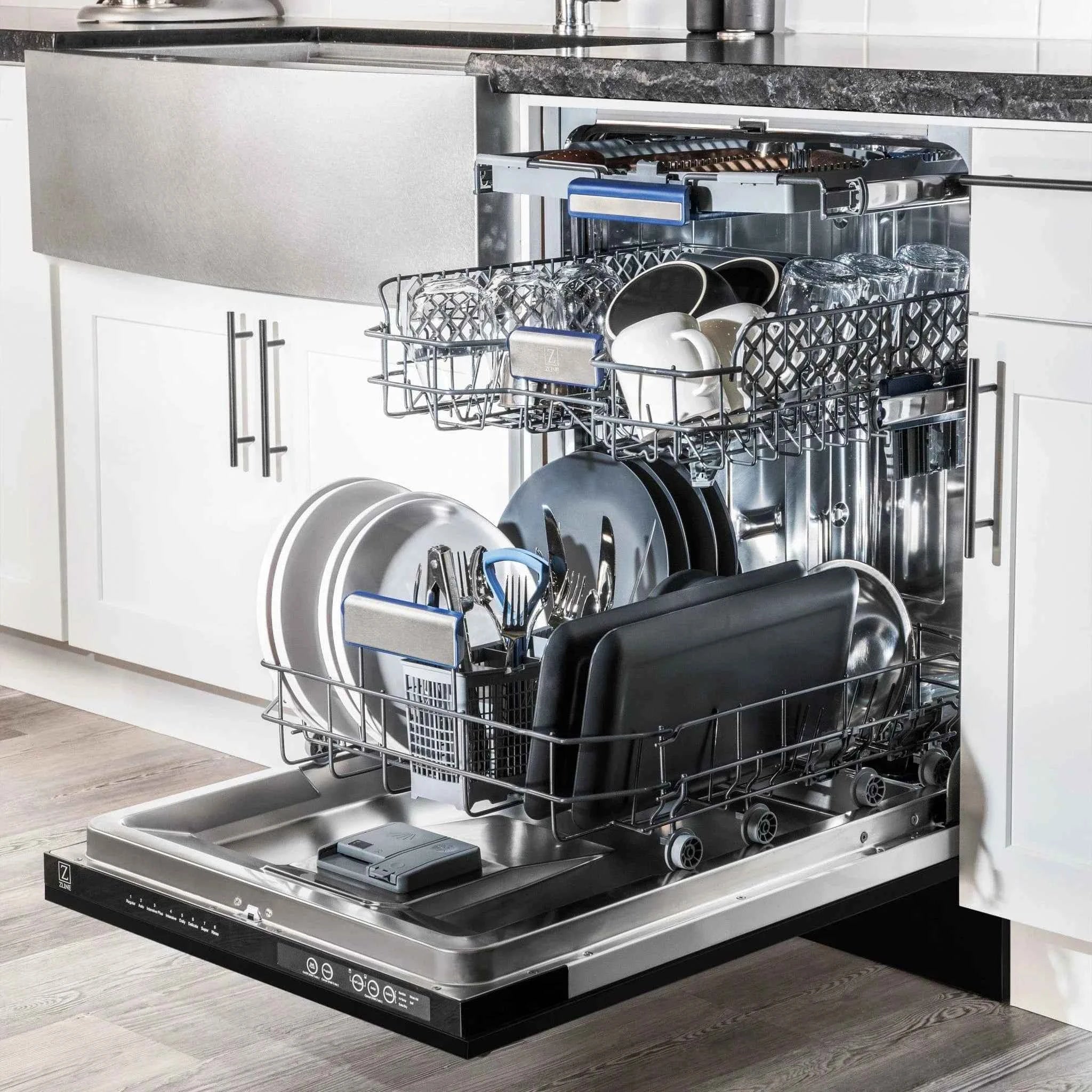 ZLINE Autograph 18" Dishwasher Black Stainless, Bronze, DWVZ-BS-18-CB